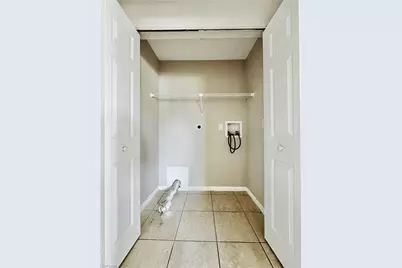 706 SE 13th Ct #J, Cape Coral, FL 33990 - Photo 26