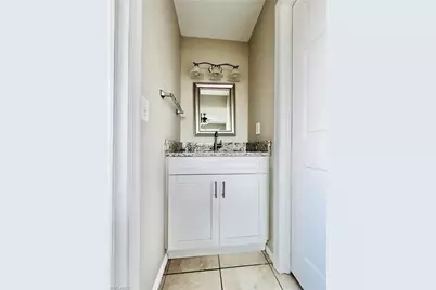 706 SE 13th Ct #J, Cape Coral, FL 33990 - Photo 16