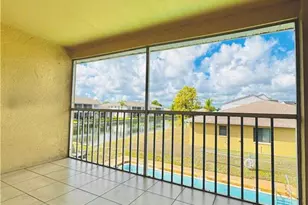 706 SE 13th Ct, Cape Coral, FL 33990 - Photo 28