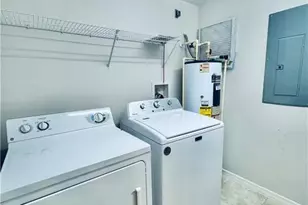 10000 Maddox Ln, Bonita Springs, FL 34135 - Photo 28