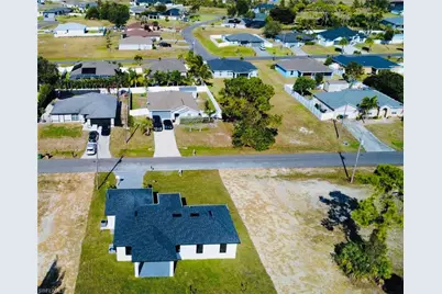 1924 NE 33rd Ln, Cape Coral, FL 33909 - Photo 48