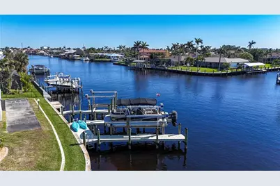 304 Tudor Dr #7, Cape Coral, FL 33904 - Photo 44