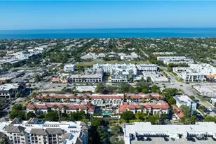 221 9th St S, Naples, FL 34102 - Photo 36