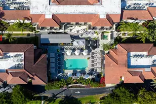 221 9th St S, Naples, FL 34102 - Photo 16