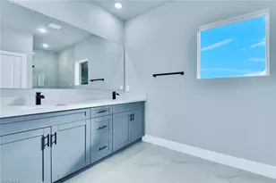 733 Cadis St E, Lehigh Acres, FL 33974 - Photo 8