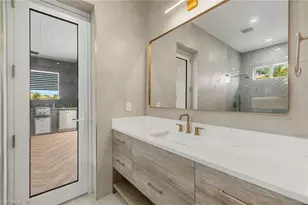 816 NW 39th Ave, Cape Coral, FL 33993 - Photo 34