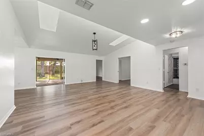 5840 Crabwood Ct, Fort Myers, FL 33919 - Photo 8