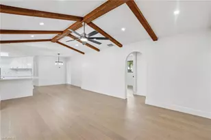 1914 SE 16th St, Cape Coral, FL 33990 - Photo 6