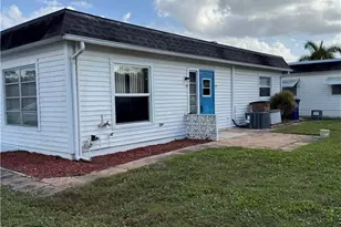 26 Hamlin Ct, Lehigh Acres, FL 33936 - Photo 2