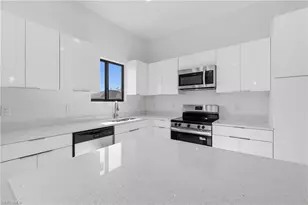 602 NW 25th Terrace, Cape Coral, FL 33993 - Photo 10