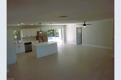 2122 SE 5th Ter, Cape Coral, FL 33990 - Photo 4