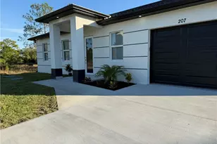 207 W 15th St, Lehigh Acres, FL 33972 - Photo 4