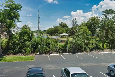 8109 Country Rd #201, Fort Myers, FL 33919 - Photo 18
