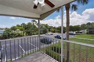 8109 Country Rd, Fort Myers, FL 33919 - Photo 14