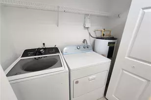 1248 Columbus Blvd, Fort Myers, FL 33913 - Photo 2