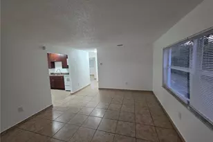 2148 Dora St, Fort Myers, FL 33901 - Photo 2