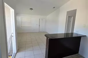 1248 Columbus Blvd, Fort Myers, FL 33913 - Photo 12