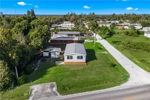 11217 Stringfellow Rd, Bokeelia, FL 33922 - Photo 24