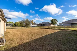 1908 SW 12th Terrace, Cape Coral, FL 33991 - Photo 28