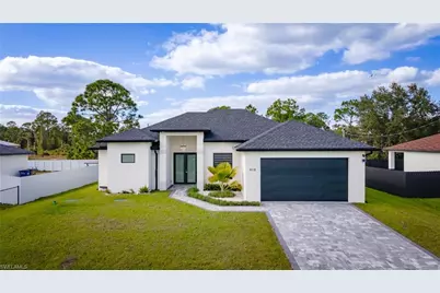 618 Parker Ave S, Lehigh Acres, FL 33974 - Photo 1