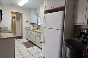 5036 SE Tradewinds Cir, Labelle, FL 33935 - Photo 6