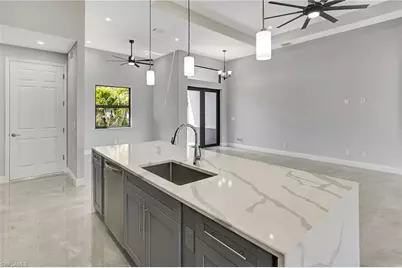 1813 NE 21st St, Cape Coral, FL 33909 - Photo 14