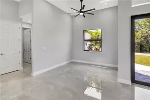 1813 NE 21st St, Cape Coral, FL 33909 - Photo 8