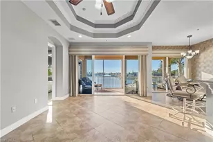 214 Shadroe Cove Cir, Cape Coral, FL 33991 - Photo 14