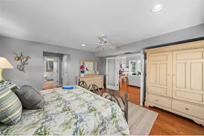 2449 Harbour Ln, Sanibel, FL 33957 - Photo 20
