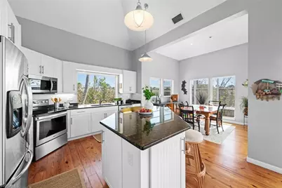 2449 Harbour Ln, Sanibel, FL 33957 - Photo 12