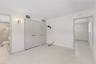 780 10th Ave S, Naples, FL 34102 - Photo 18