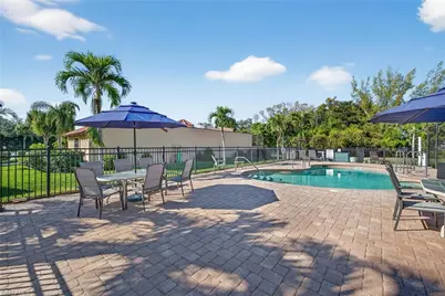 1447 Thistledown Way, Fort Myers, FL 33901 - Photo 32