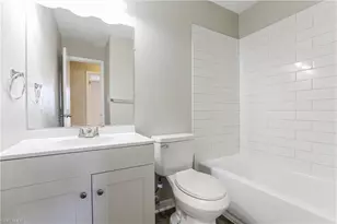 282 Lorraine Ave, Venice, FL 34293 - Photo 12