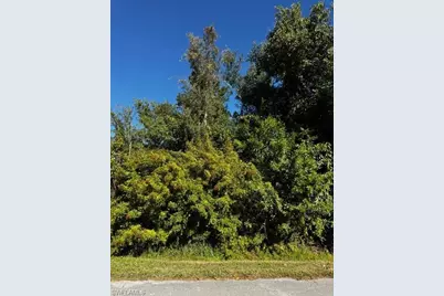 5546 Henley St, Bokeelia, FL 33922 - Photo 2