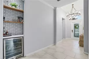 2469 Heydon Cir E, Naples, FL 34120 - Photo 8