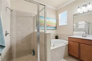 2469 Heydon Cir E, Naples, FL 34120 - Photo 20