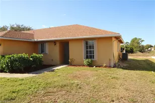 320 Harry Ave S, Lehigh Acres, FL 33973 - Photo 4