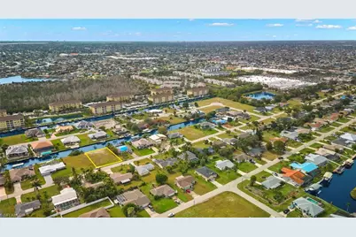 1936 Coral Point Dr, Cape Coral, FL 33990 - Photo 2