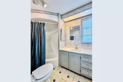 401 Timber Ln N, North Fort Myers, FL 33917 - Photo 12