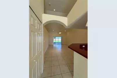 4519 SW 7th Pl, Cape Coral, FL 33914 - Photo 4