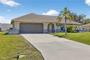 229 NW 15th Pl, Cape Coral, FL 33993 - Photo 2