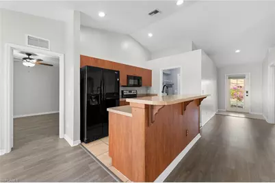 2805 66th St W, Lehigh Acres, FL 33971 - Photo 12