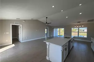 3919 NE 12th Ave, Cape Coral, FL 33909 - Photo 4