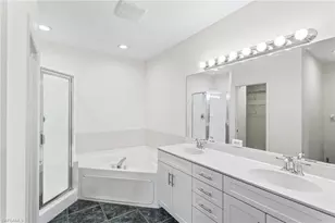 5214 Chiquita Blvd S, Cape Coral, FL 33914 - Photo 14
