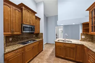 360 18th St NE, Naples, FL 34120 - Photo 16