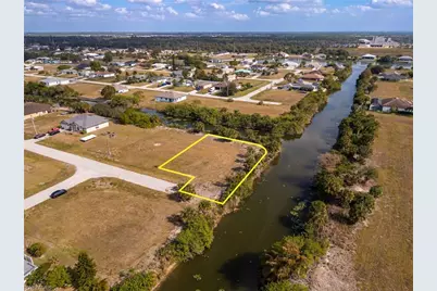 1729 NE 21st Ave, Cape Coral, FL 33909 - Photo 8