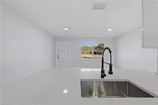 123 Connecticut Rd, Lehigh Acres, FL 33936 - Photo 12