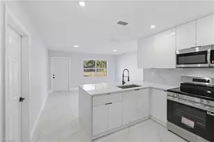 123 Connecticut Rd, Lehigh Acres, FL 33936 - Photo 30