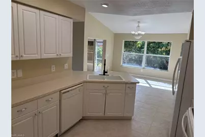 2718 SW 35th Ln, Cape Coral, FL 33914 - Photo 6