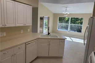 2718 SW 35th Ln, Cape Coral, FL 33914 - Photo 6